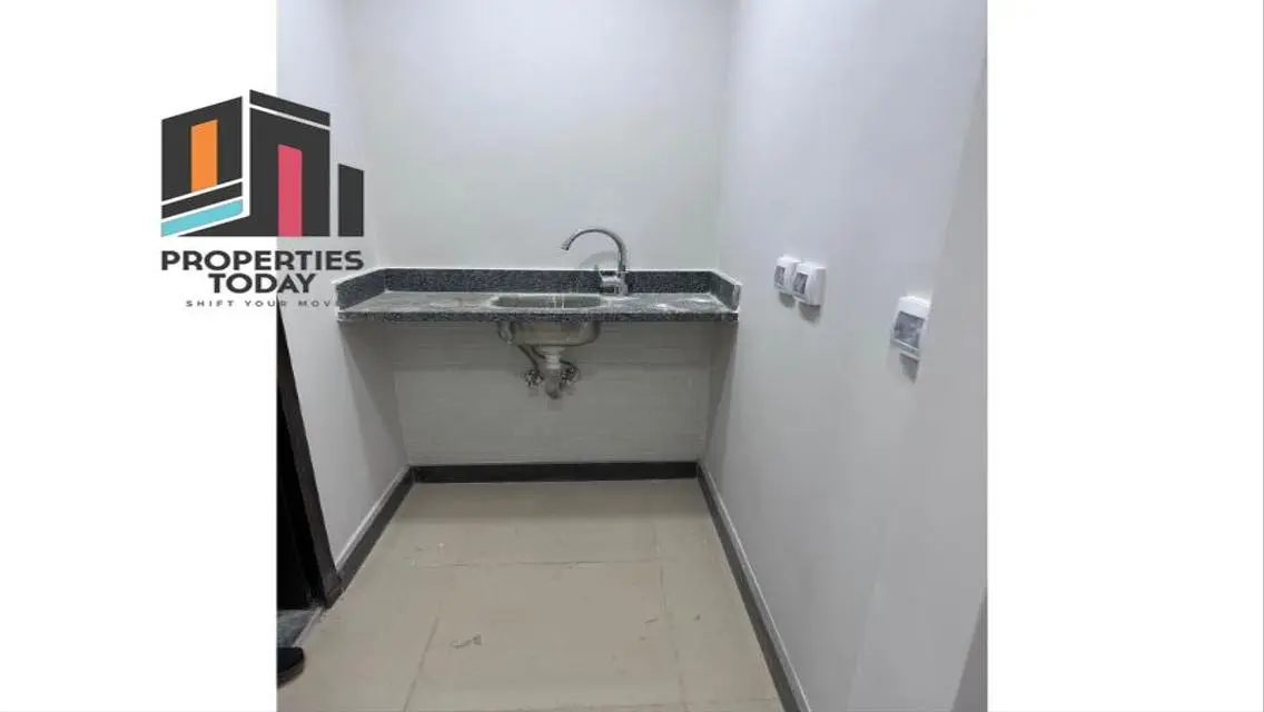 شقة فاخرة بمساحة -45-
