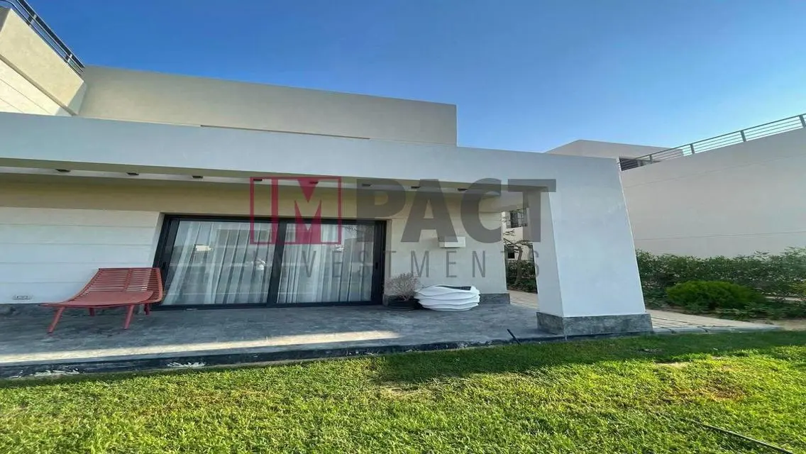 Luxury Mansion with Full Amenities in the Heart of the City