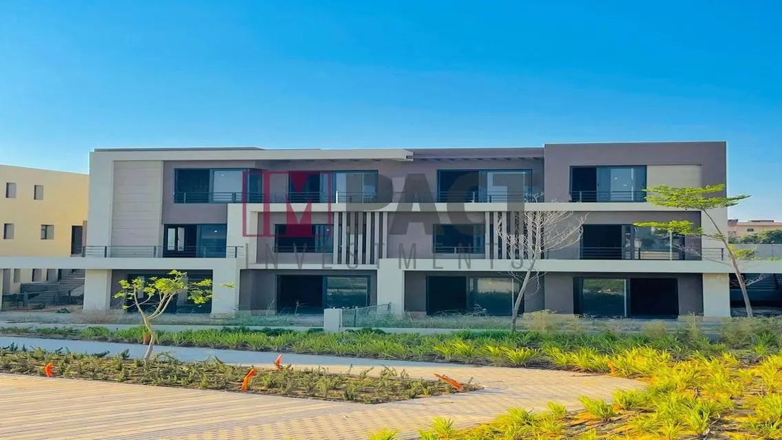 Luxury Mansion with Full Amenities in the Heart of the City