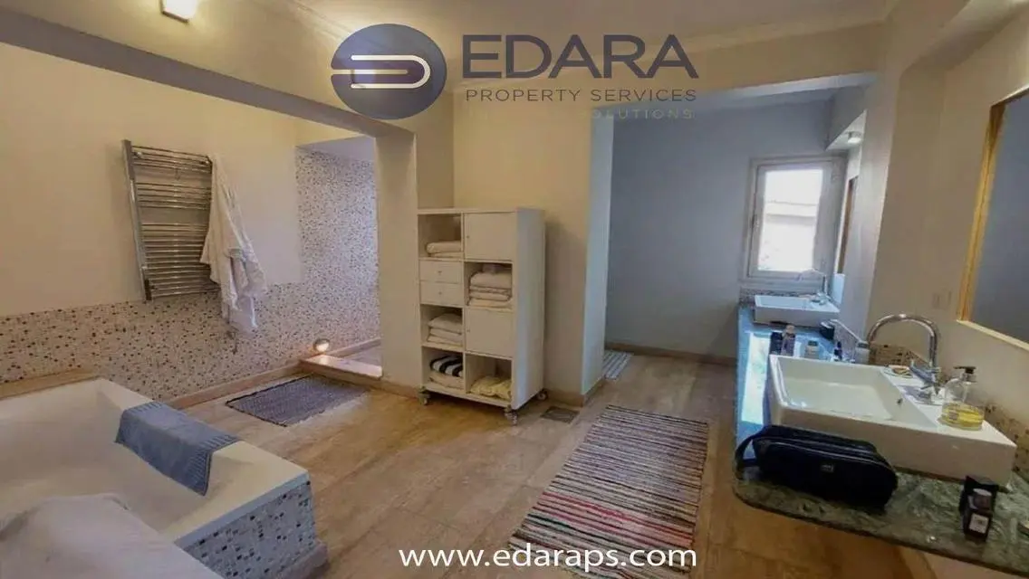 4-Bedroom Apartment for Sale - 3200 m² at an Attractive Price