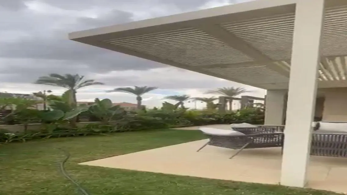 Luxurious Property for Sale with Exceptional Amenities