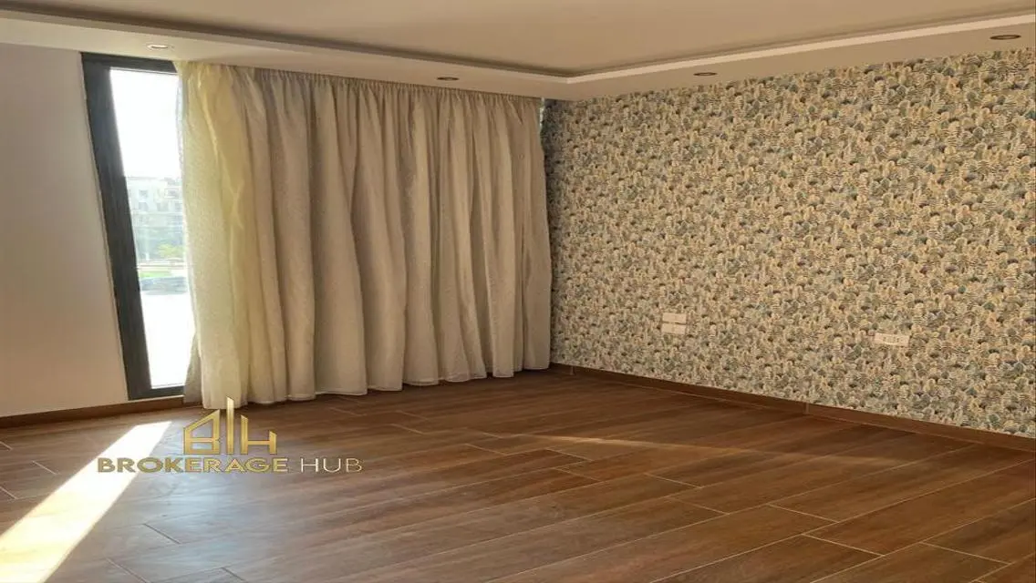 Luxury Apartment for Rent 150 SQM in Prime Location