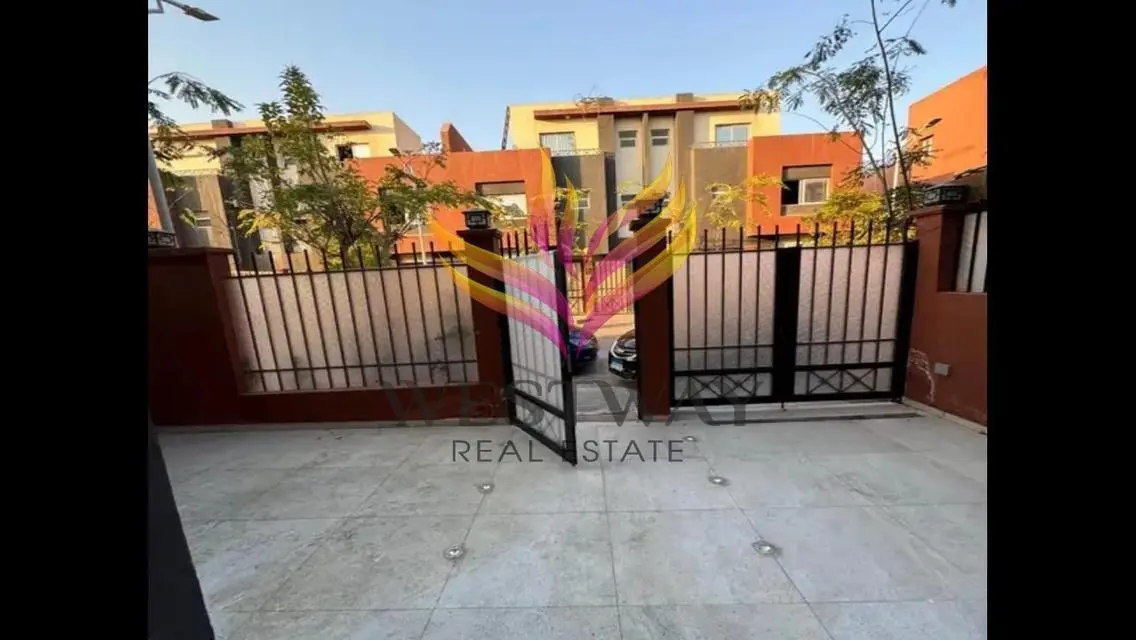 Luxurious Apartment for Sale: 4 Bedrooms, 4 Bathrooms at 13 Million EGP