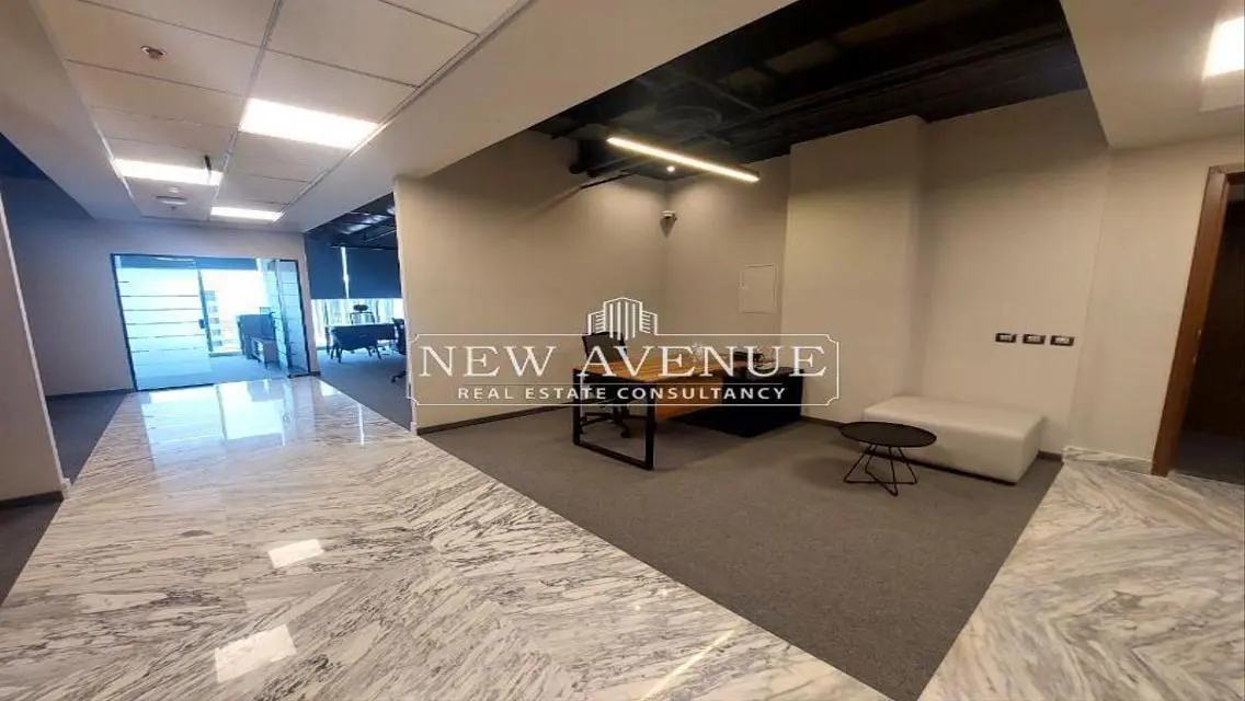 Luxury 3-Bedroom Apartment in the Heart of the City