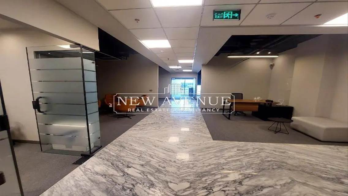 Luxury 3-Bedroom Apartment in the Heart of the City