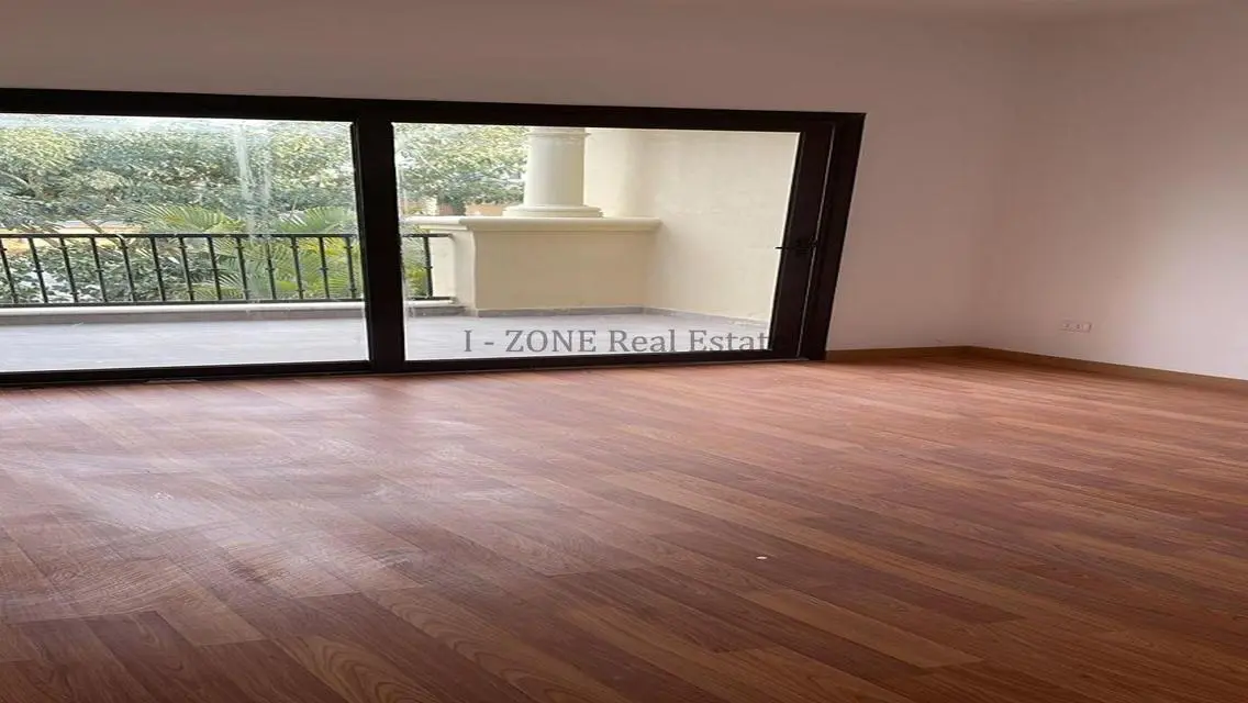 Luxurious Home with Premium Features in I-Zone