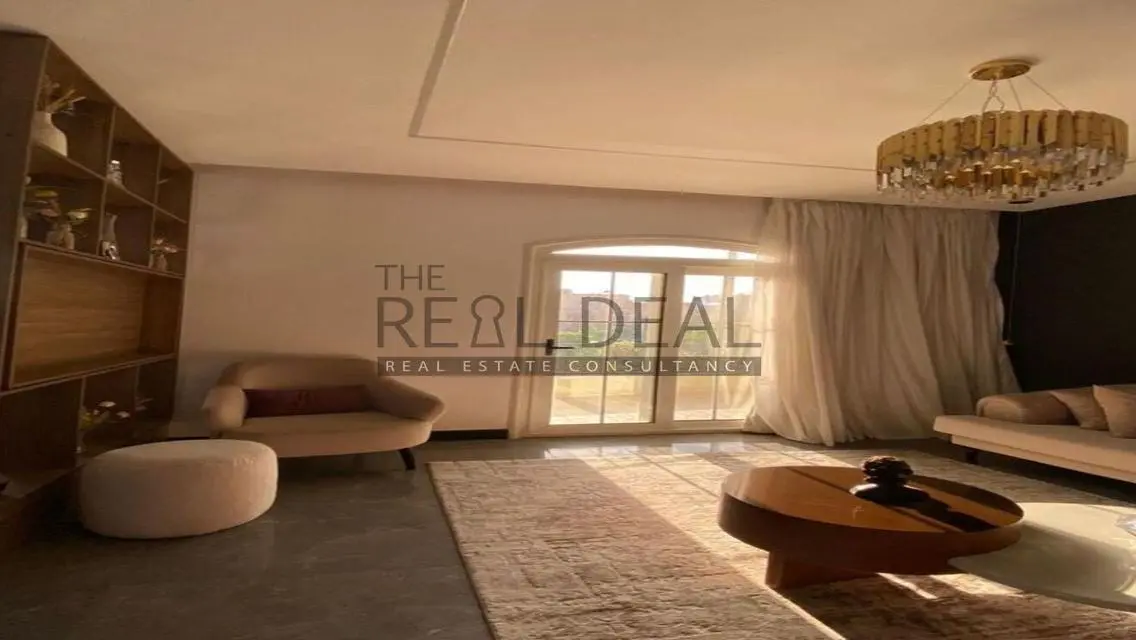 Luxury Villa in Compound Sarai - 42