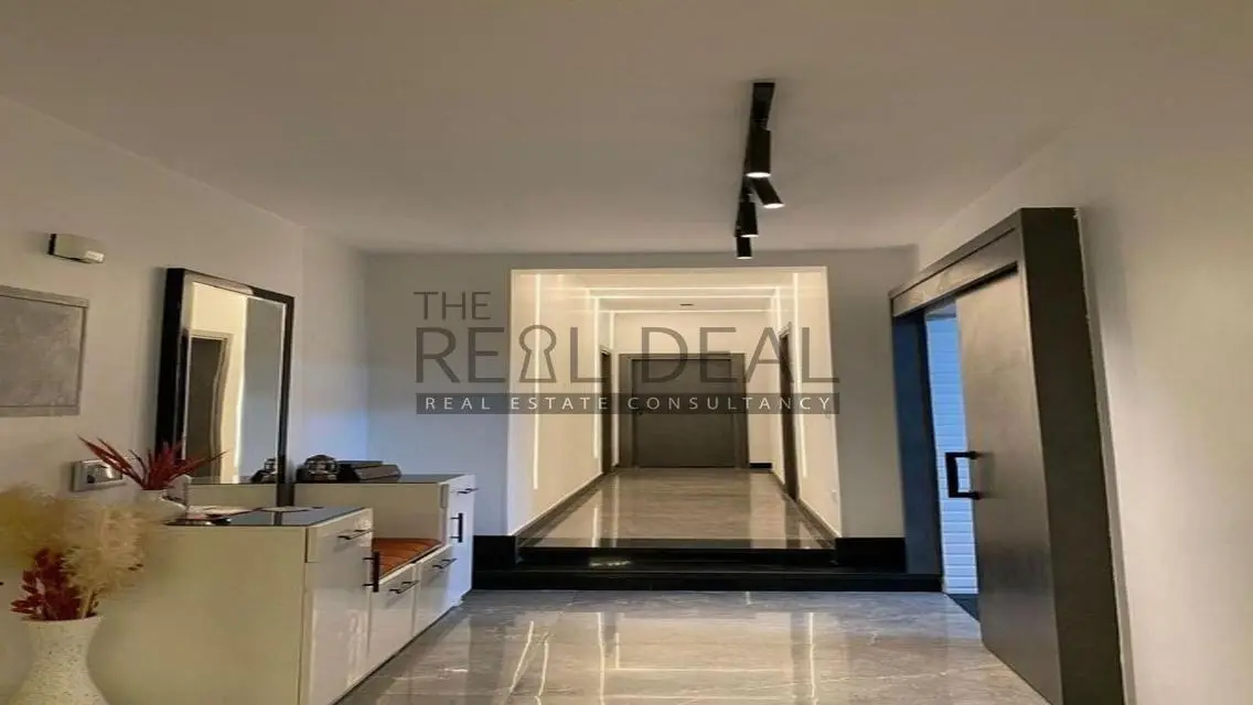 Luxury Villa in Compound Sarai - 42