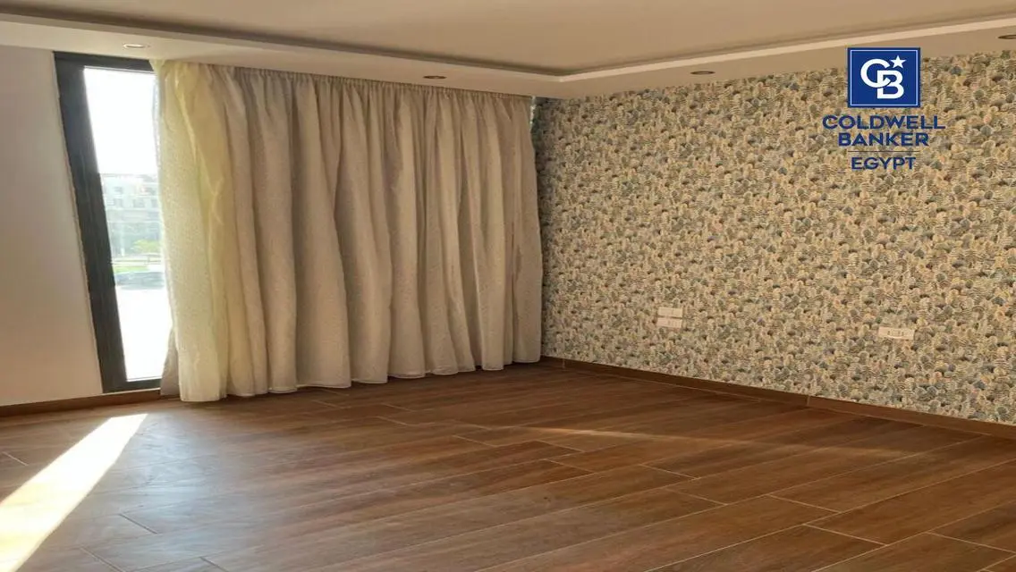 Luxury Properties in Cairo - Fully Serviced Apartment for Sale