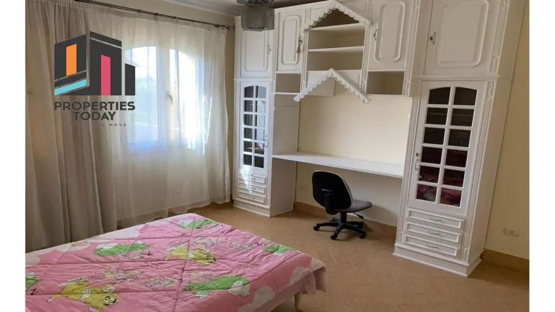 منزل فسيح مع حديقة خاصة ومسبح