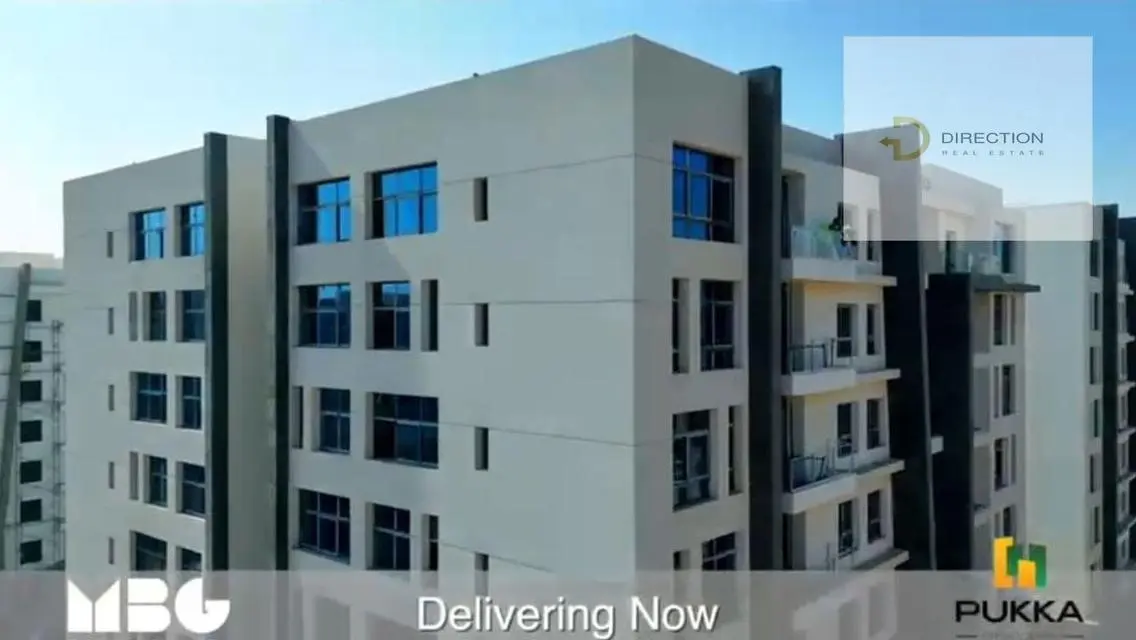 Stylish 30 Square Meter Apartment with Double Height Windows