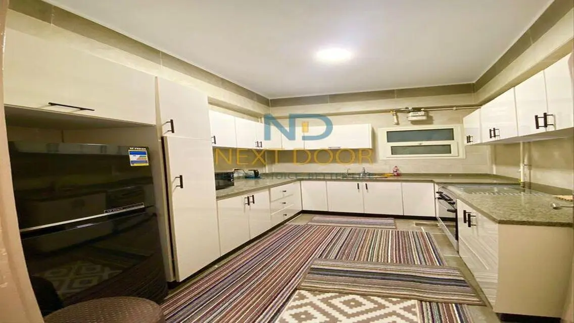 Luxurious 220 sqm Apartment for Rent with Full Amenities