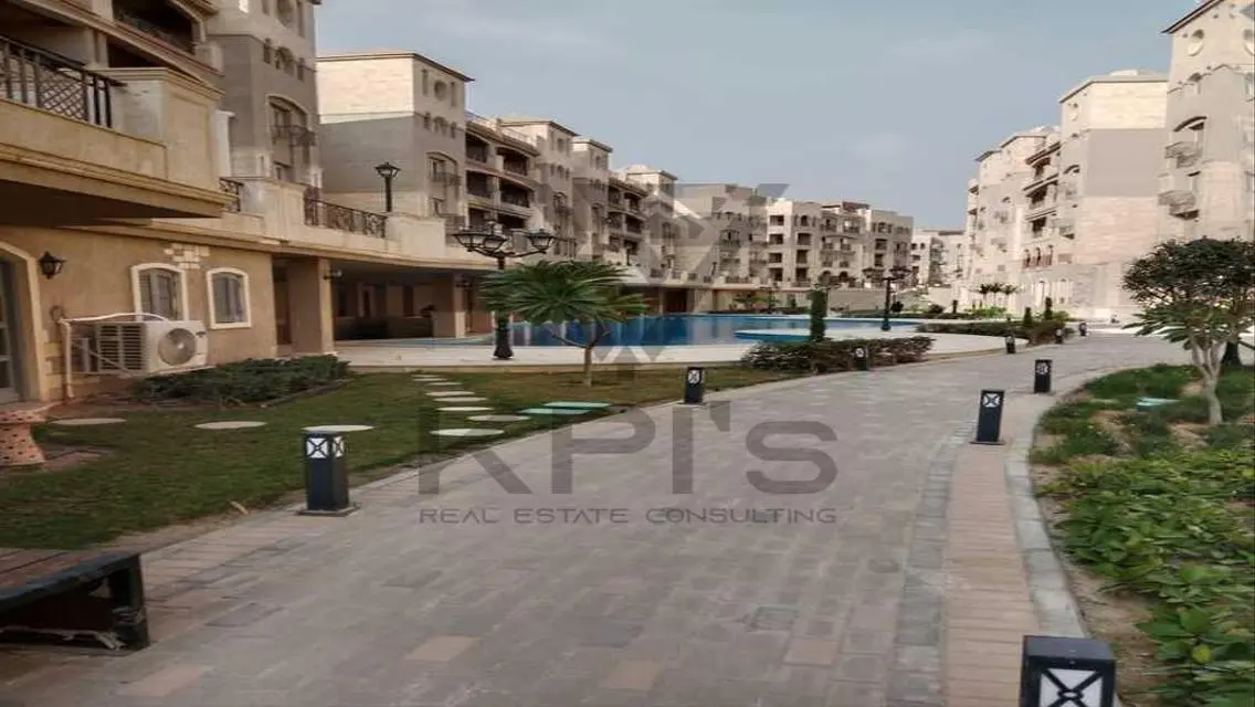 Luxury Apartment for Sale in Rock Vera - New Cairo