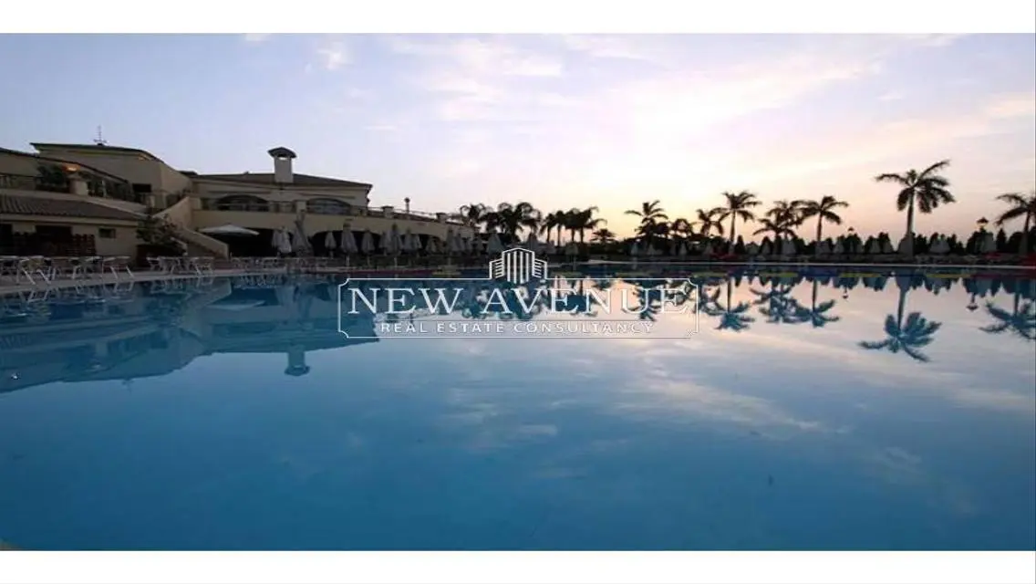 Luxurious Villa with Spacious Grounds and Unique Amenities