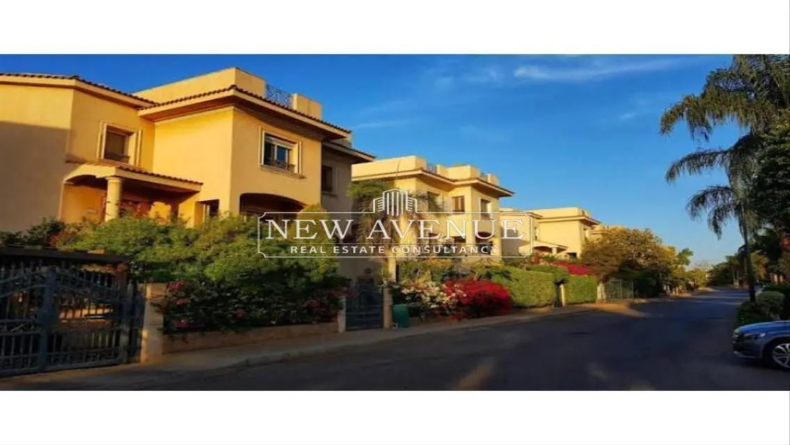 Luxurious Villa with Spacious Grounds and Unique Amenities