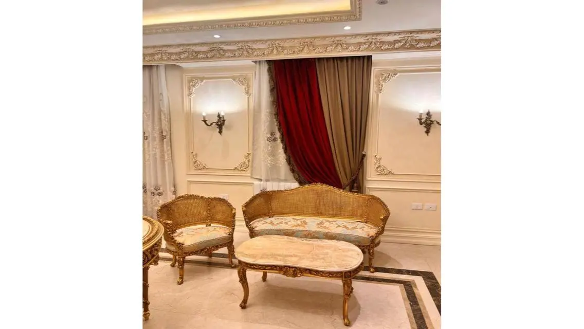 Luxury Apartment for Sale in the Heart of the City