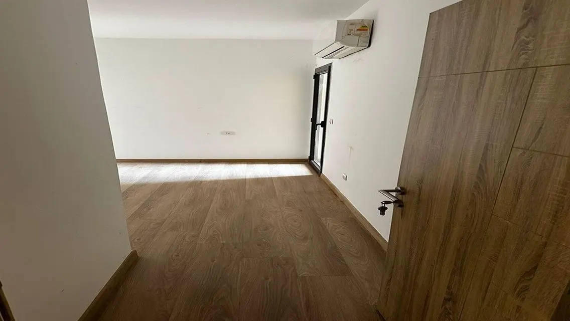 Luxurious Apartment - 3 Bedrooms at an Attractive Price