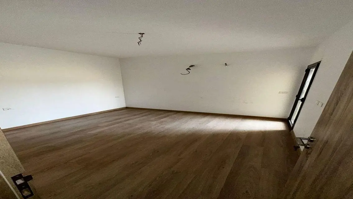 Luxurious Apartment - 3 Bedrooms at an Attractive Price