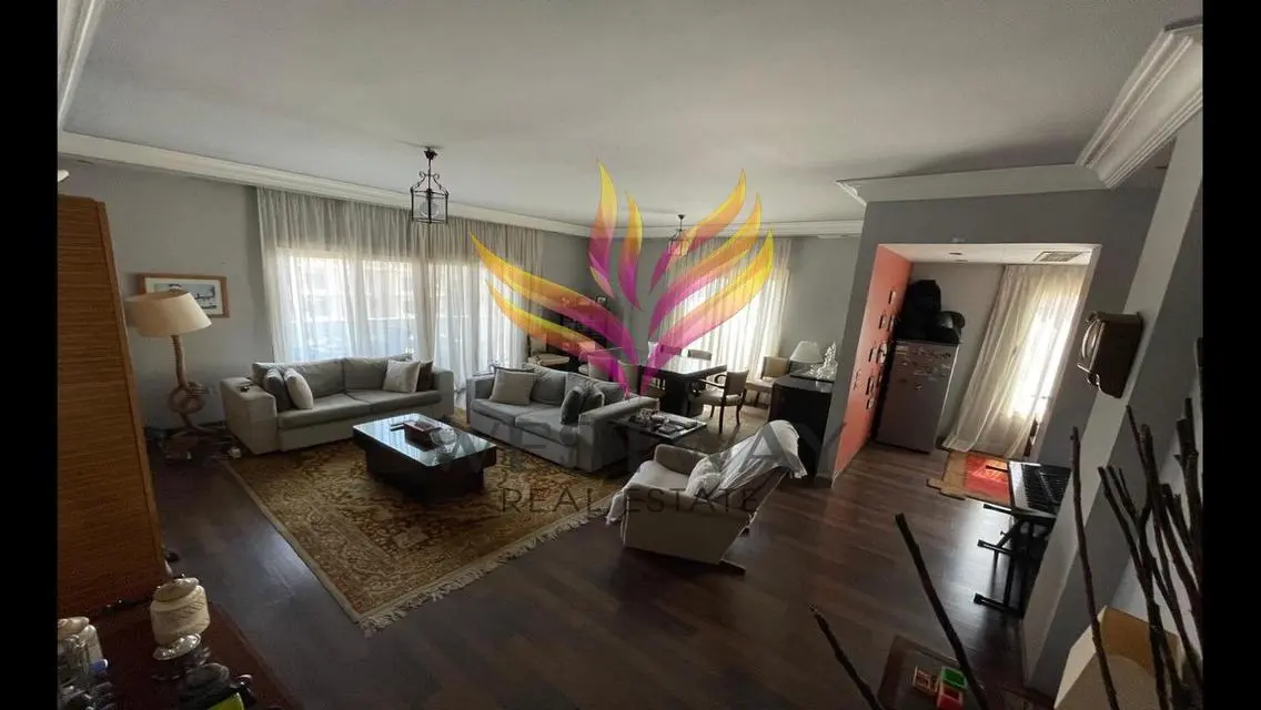 Luxury Apartment for Sale with Landmark View