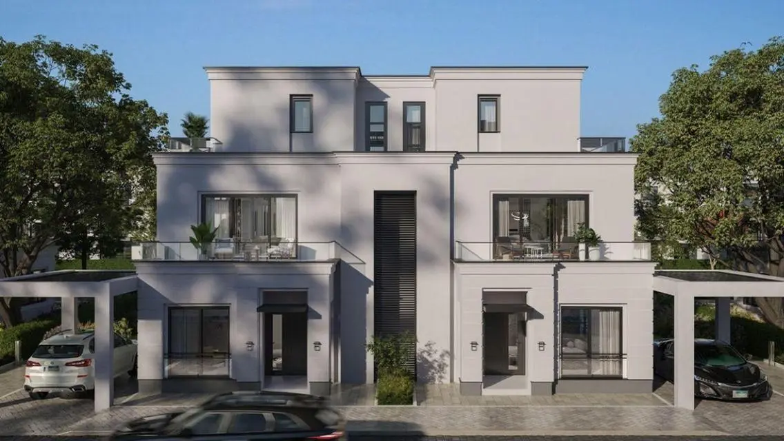 Luxury Apartment for Sale Overlooking Lakes