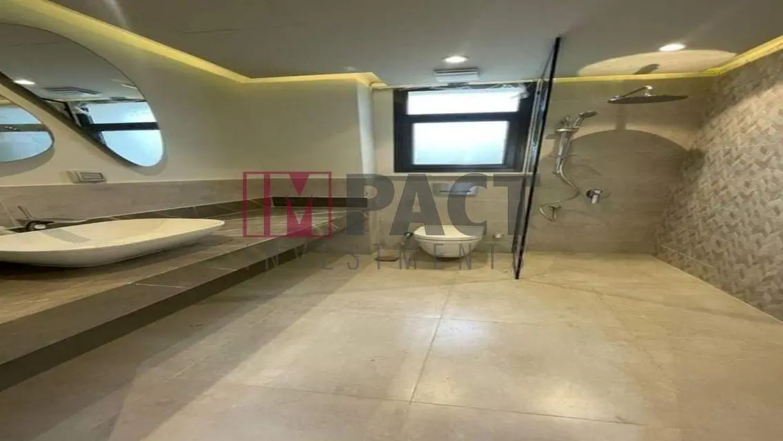 Luxurious Villa for Sale with Private Pool and Garden