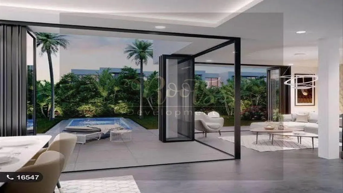 Luxury Apartment with Spacious Balcony