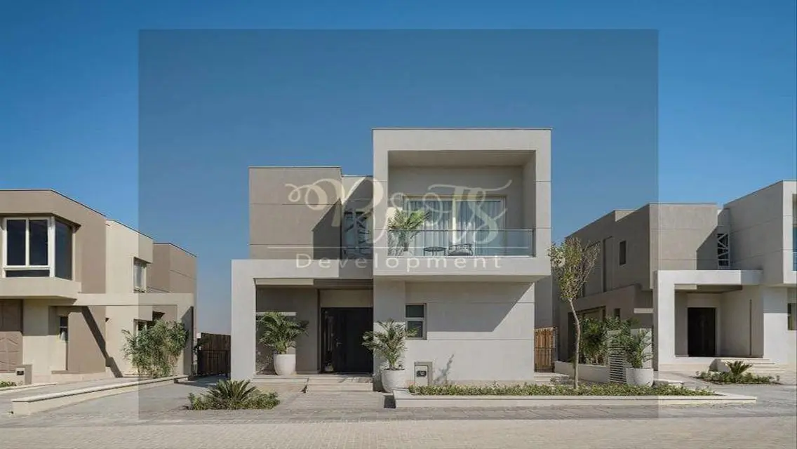 Luxury Apartment with Spacious Balcony