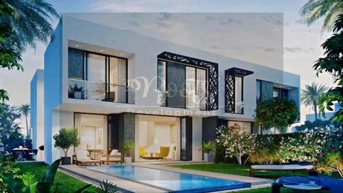 Luxury Apartment with Spacious Balcony