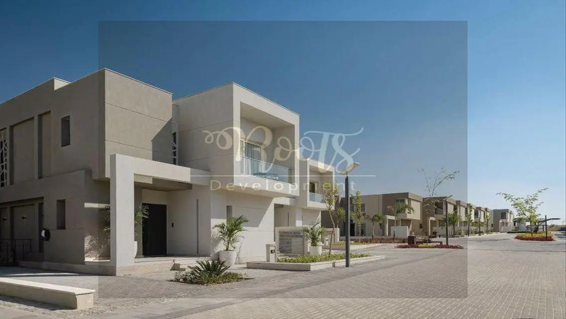 Luxury Apartment with Spacious Balcony