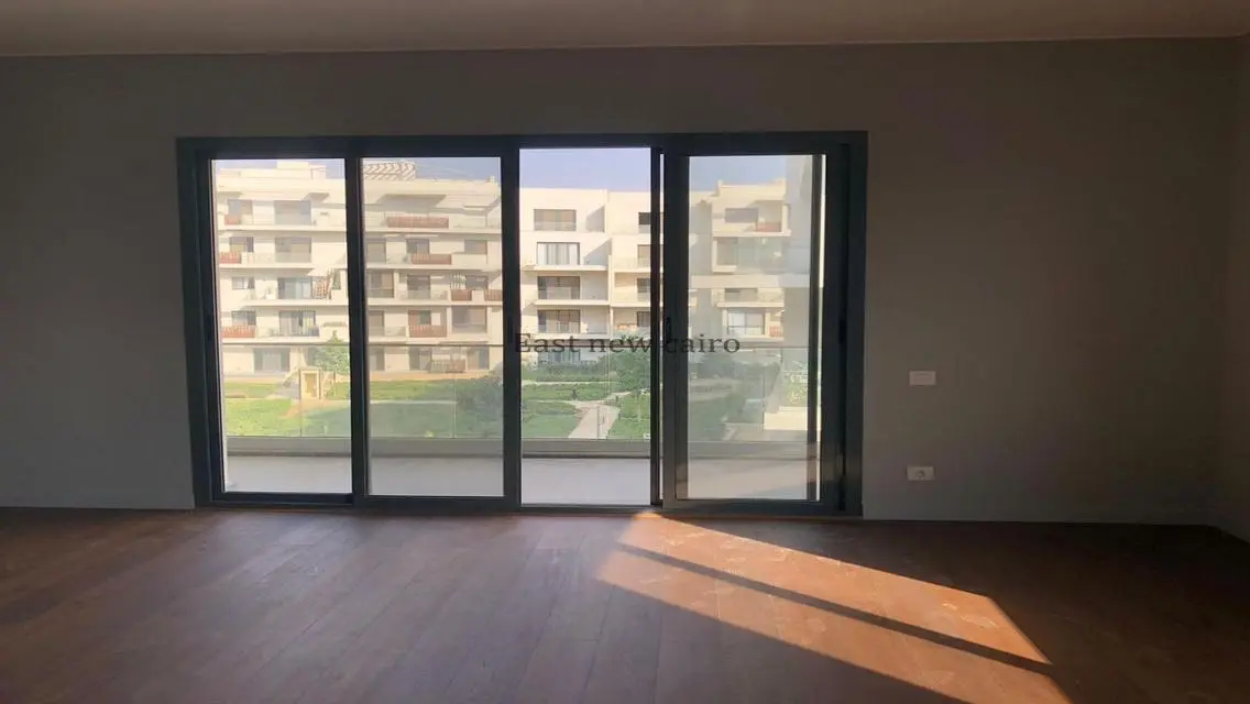 Luxurious Villa for Rent in V-Residence