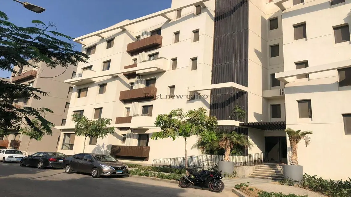 Luxurious Villa for Rent in V-Residence