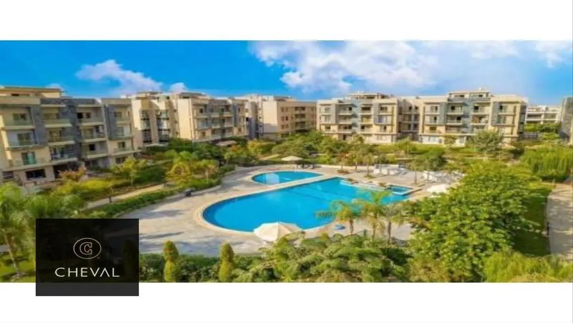 Stunning 139sqm Apartment with Lake View