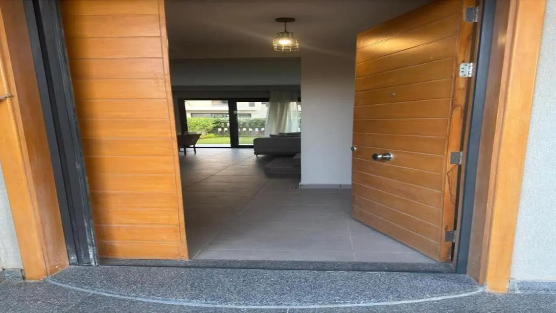 Stylish 176 sqm Apartment for Sale