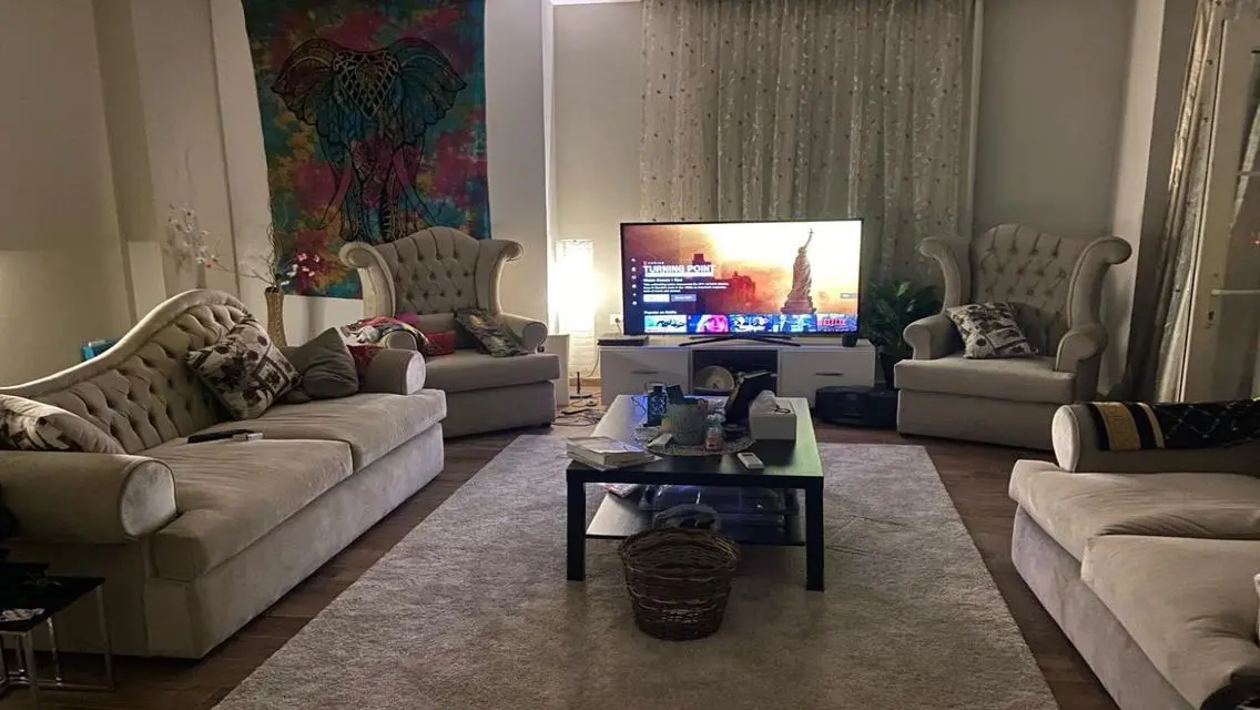 شقة مميزة للإيجار بمساحة 200 متر