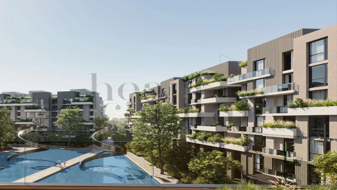 Luxurious Apartment with Spacious Living in the Heart of the City