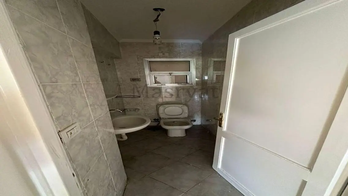 Luxury Apartment for Rent in Prime Location