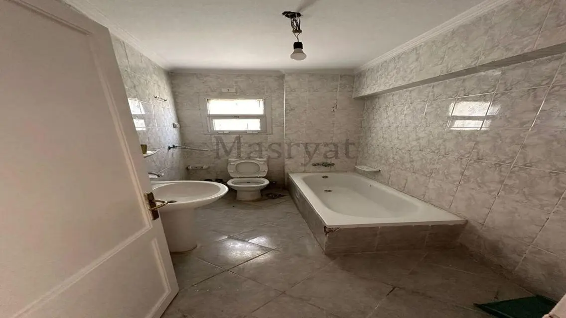 Luxury Apartment for Rent in Prime Location