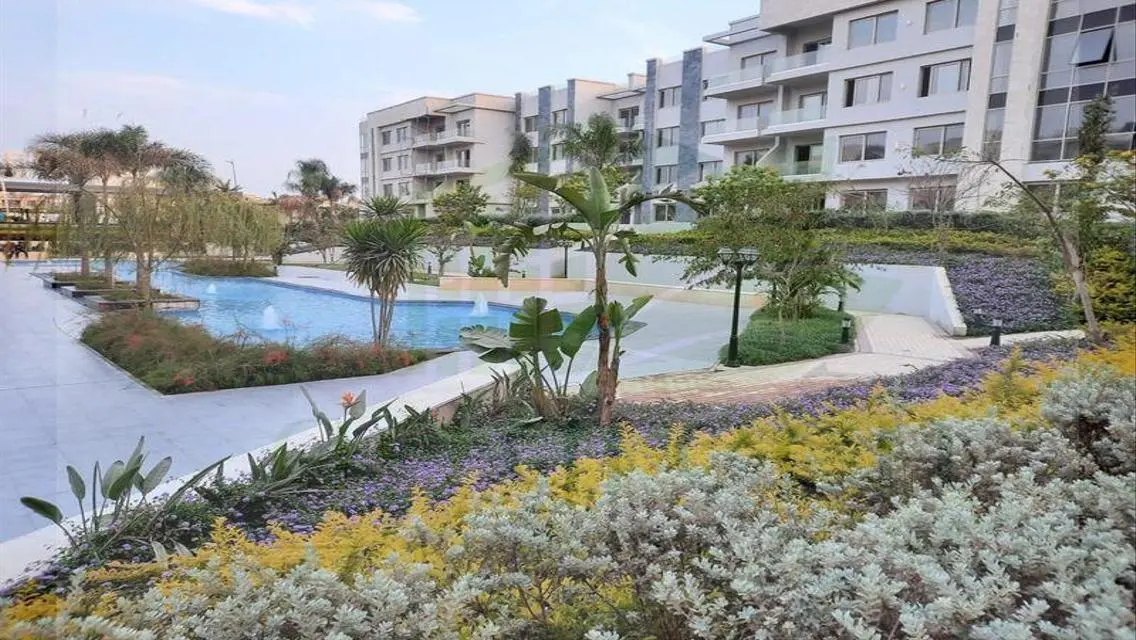 Luxury 4 Bedroom Apartment in Prime Location