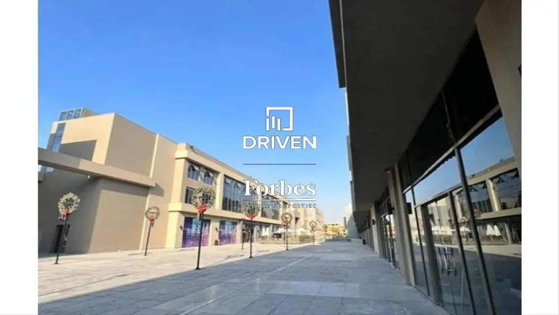 For Sale: Spacious 360 sqm Apartment in a Prime Location