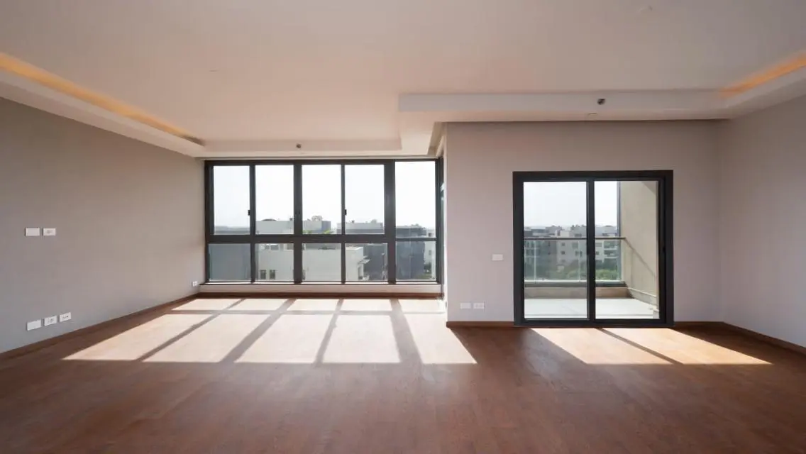 Luxury Apartment for Sale with Spacious Area