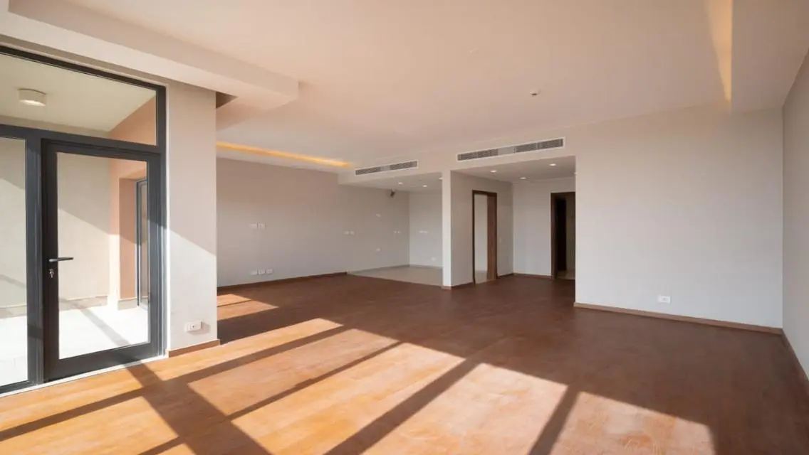Luxury Apartment for Sale with Spacious Area