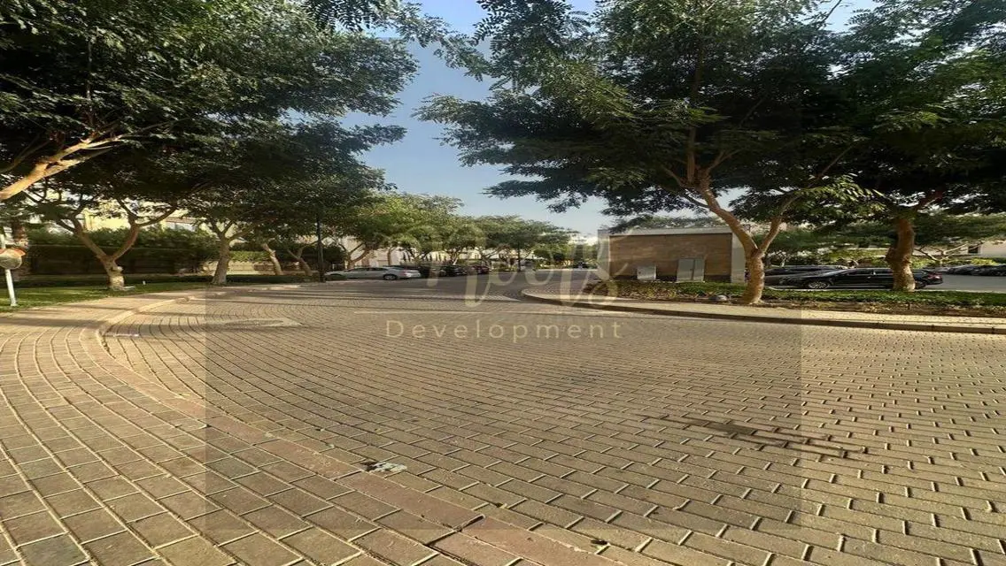 Luxurious Apartment with Spacious 275 sqm