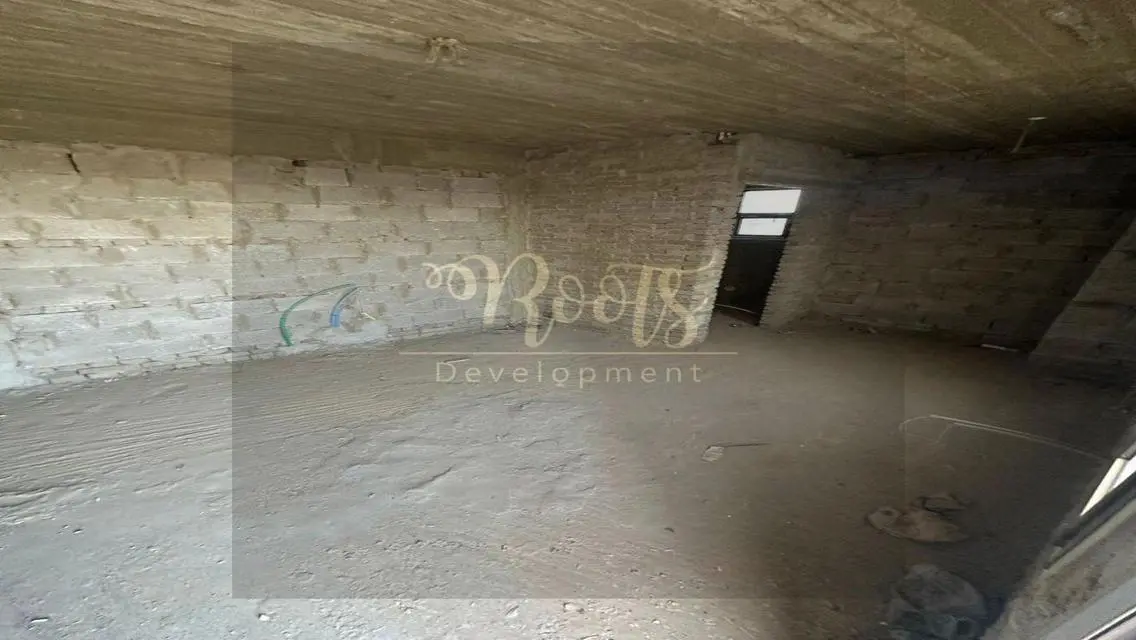 Luxurious Apartment with Spacious 275 sqm