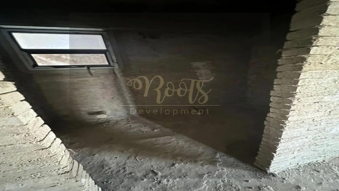 Luxurious Apartment with Spacious 275 sqm