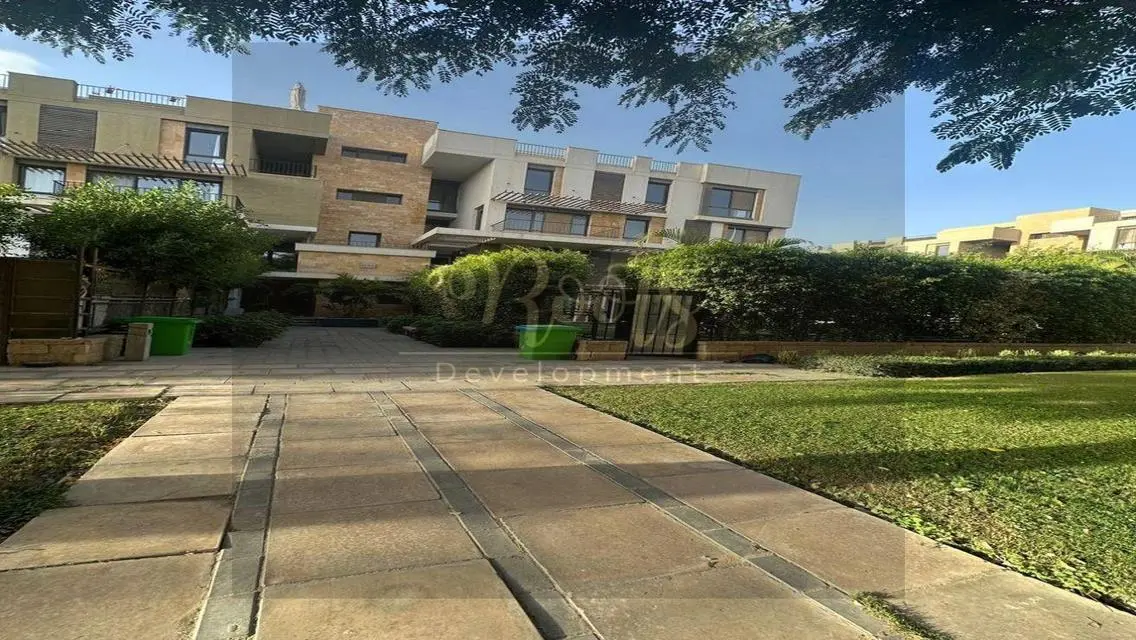 Luxurious Apartment with Spacious 275 sqm