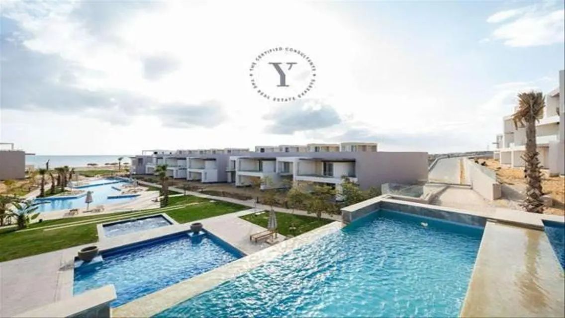 Stunning 10 Room Apartment with 141 Sqm