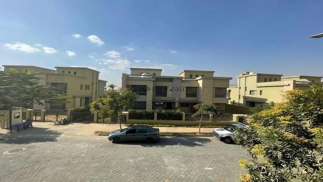Luxury Villa Overlooking Lakes for Sale