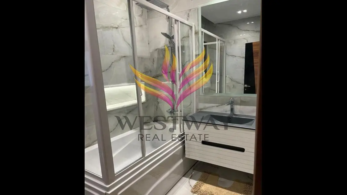 عقار متميز للبيع بتسهيلات فاخرة