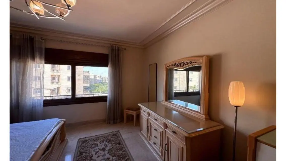 Luxury 3-Bedroom Apartment in CB 7928