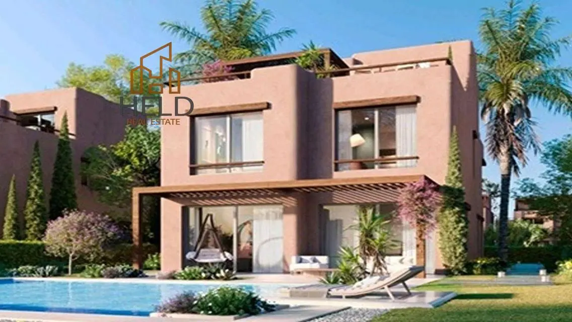 Luxurious Villa with Private Garden and Pool